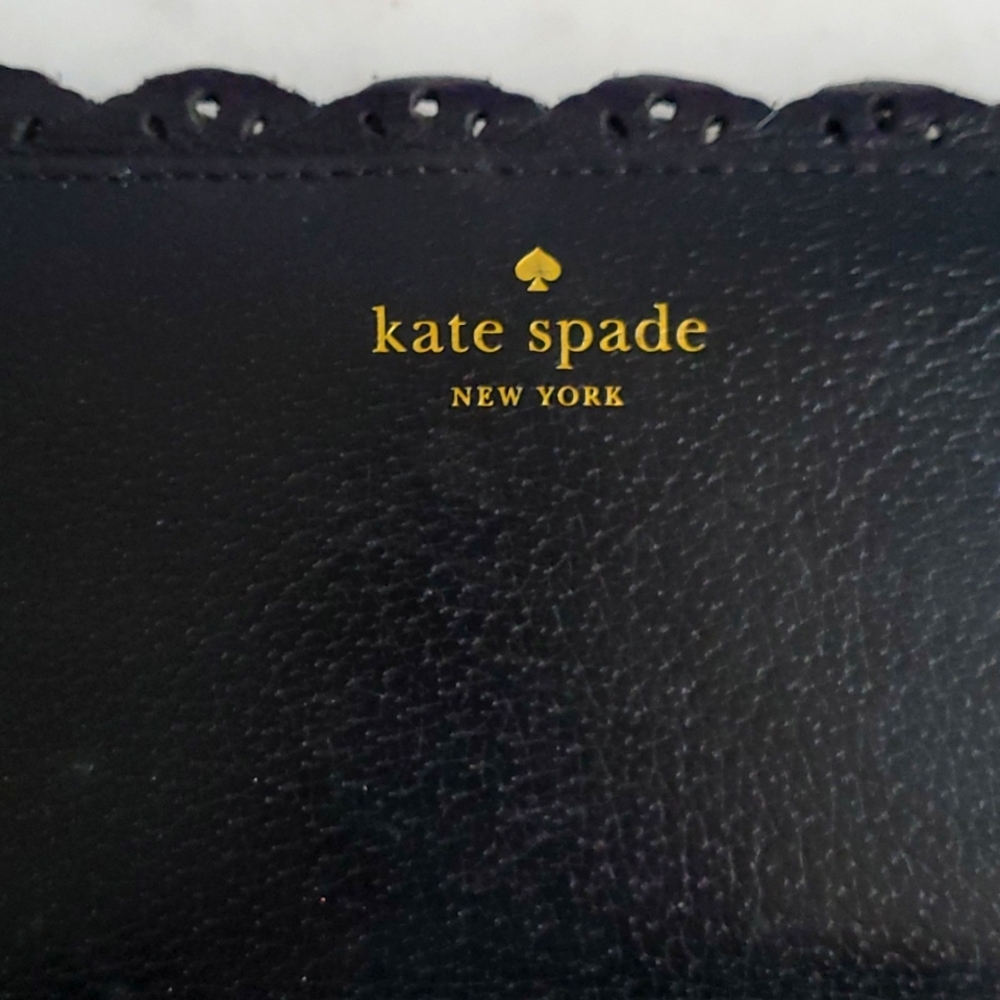 Rare Kate Spade Black Scalloped Leather Long Thin Wallet - Picture 2 of 9